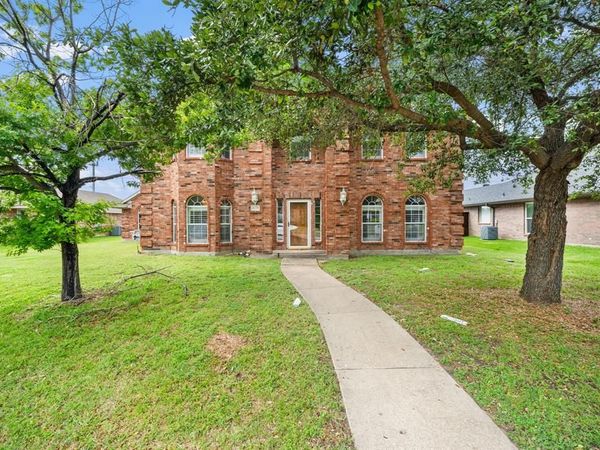 4005 Cavalier Drive, Rowlett, TX 75088