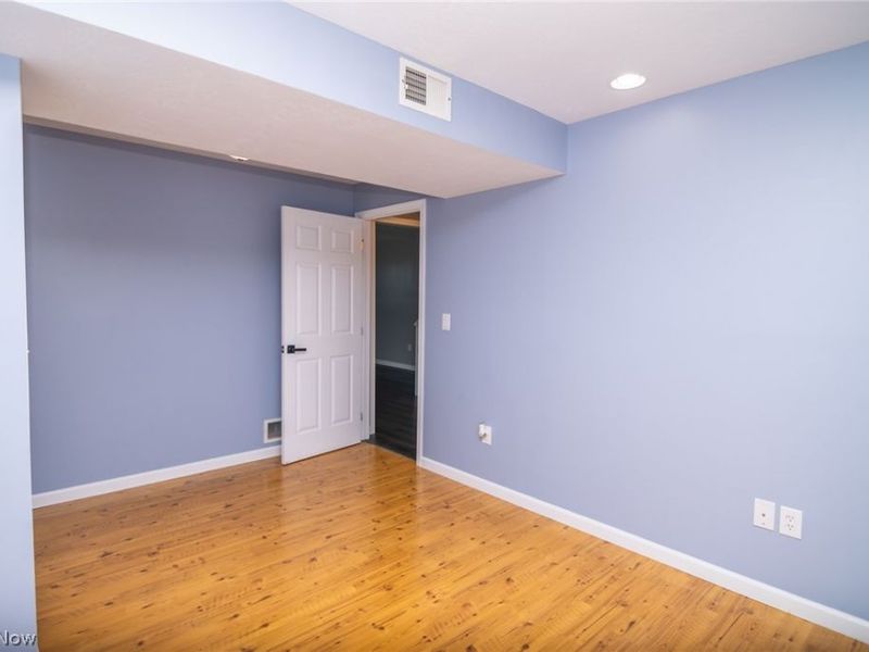 44701 Springbrook Drive, Saint Clairsville, OH 43950 Photo 31