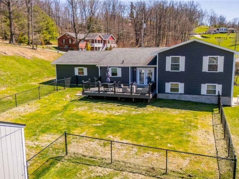 44701 Springbrook Drive, Saint Clairsville, OH 43950 Photo 6