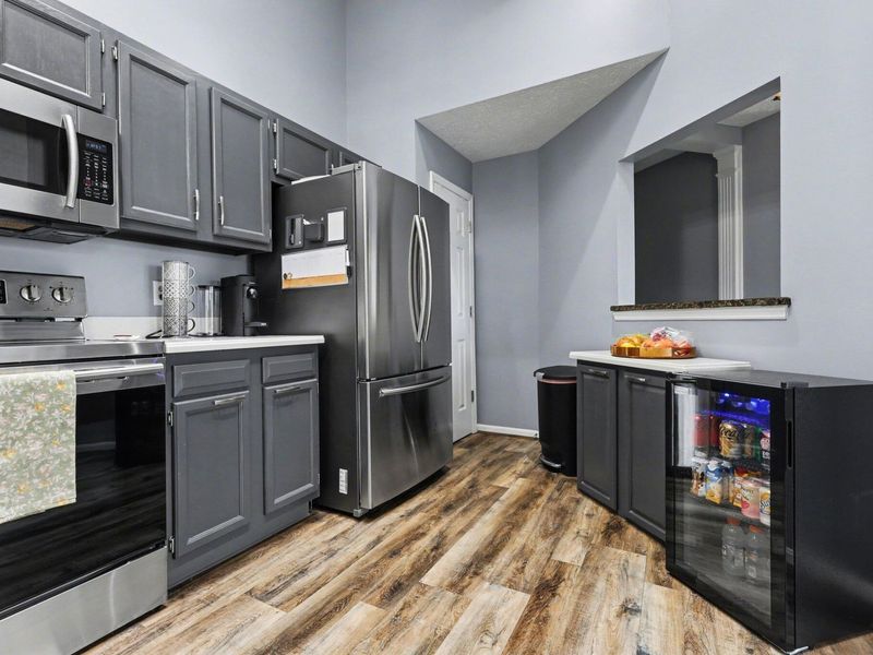 6945 Parkview Drive, Unit 8, Florence, KY 41042 Photo 7