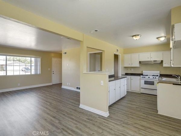 38502 Sumac Avenue, Palmdale, CA 93550