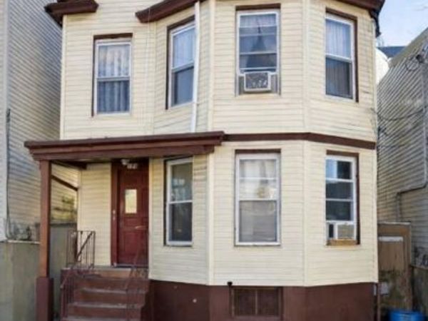 194 Mill Street, PATERSON, NJ 07501