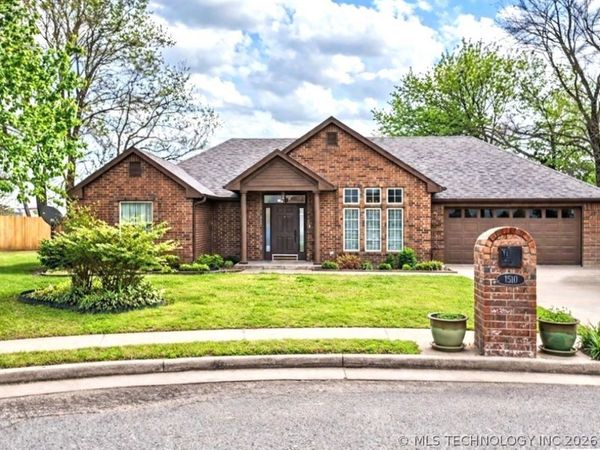 1510 Aspen Drive, Tahlequah, OK 74464