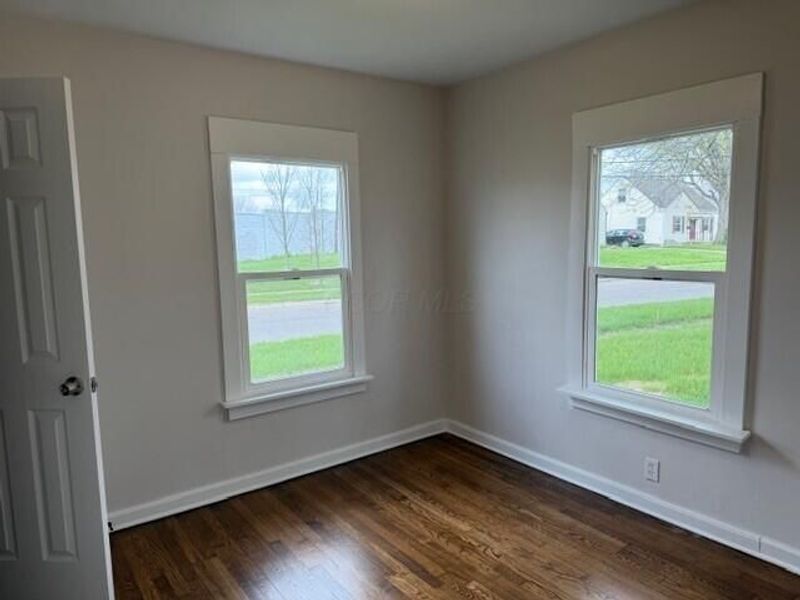 746 Oakland Park Avenue, Columbus, OH 43224 Photo 13