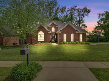 2836 Palisades Court, Bowling Green, KY 42104