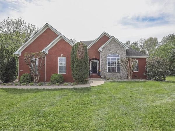 130 Hunters Crossing , Franklin, KY 42134