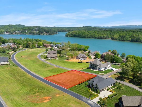 170 Starling Drive, Vonore, TN 37885