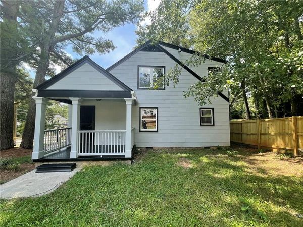 1489 Avon SW, Atlanta, GA 30311