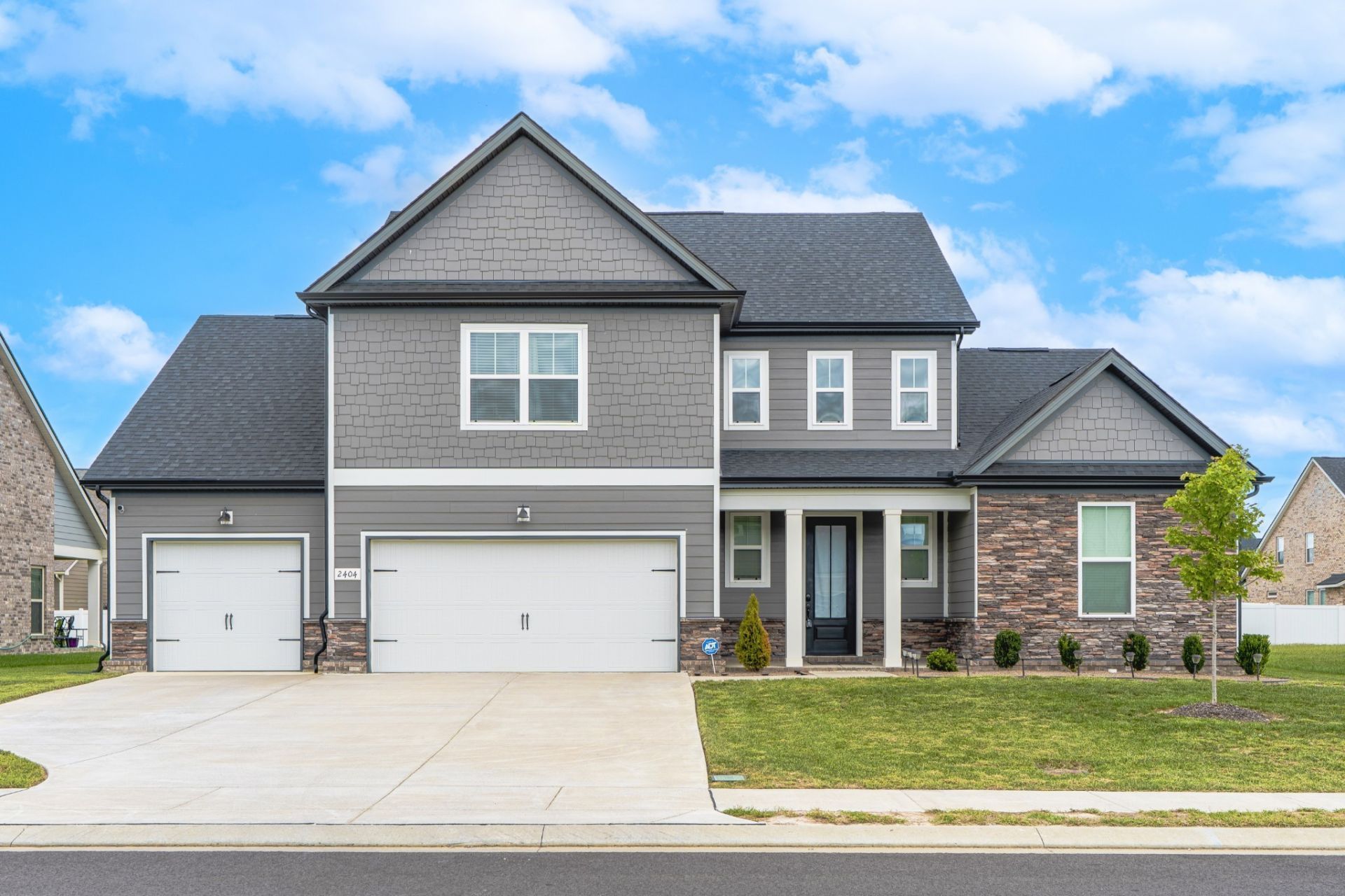 2404 Beaver Dr , Murfreesboro, TN 37128 Main Photo