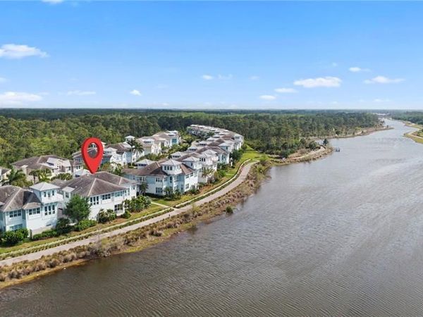 6553 Dominica DR, Unit 202, NAPLES, FL 34113