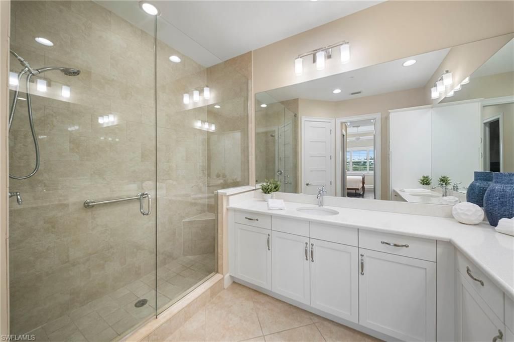 6553 Dominica Dr, Unit 202, Naples, FL 34113 Photo