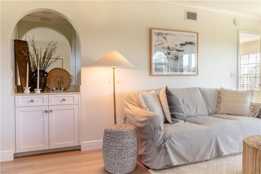 265 Deerwood Cir, Unit 10, Naples, FL 34113 Photo