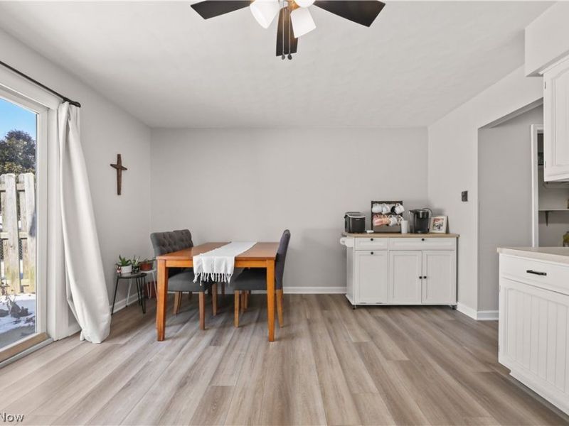 12447 Cleveland Avenue NW, Uniontown, OH 44685 Photo 14