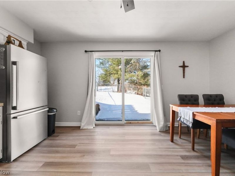 12447 Cleveland Avenue NW, Uniontown, OH 44685 Photo 15