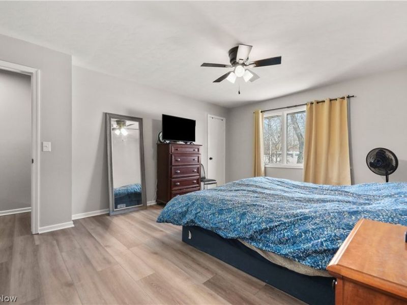 12447 Cleveland Avenue NW, Uniontown, OH 44685 Photo 29