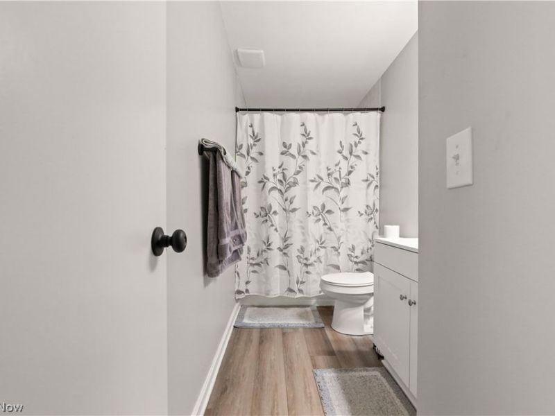 12447 Cleveland Avenue NW, Uniontown, OH 44685 Photo 33