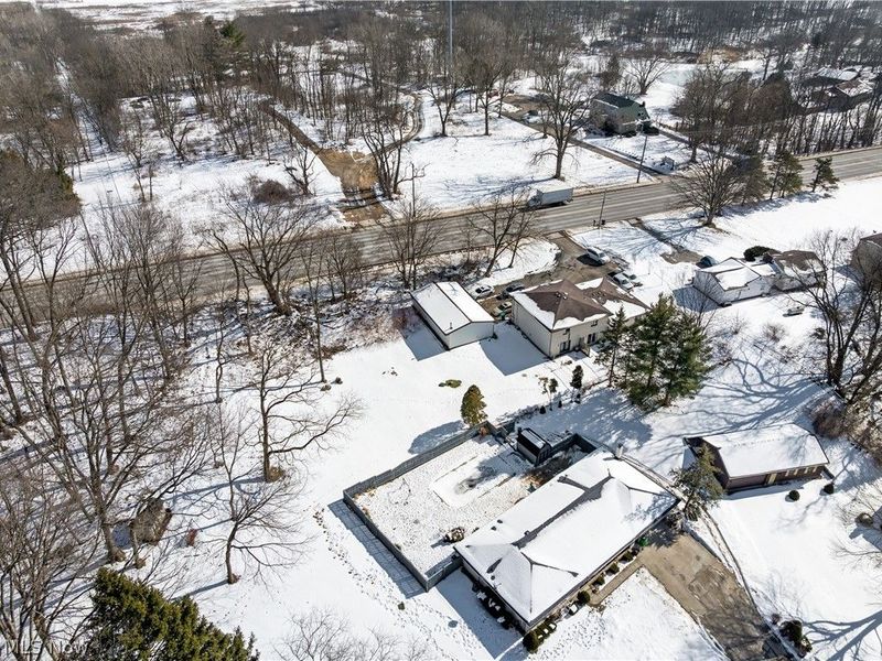 12447 Cleveland Avenue NW, Uniontown, OH 44685 Photo 40