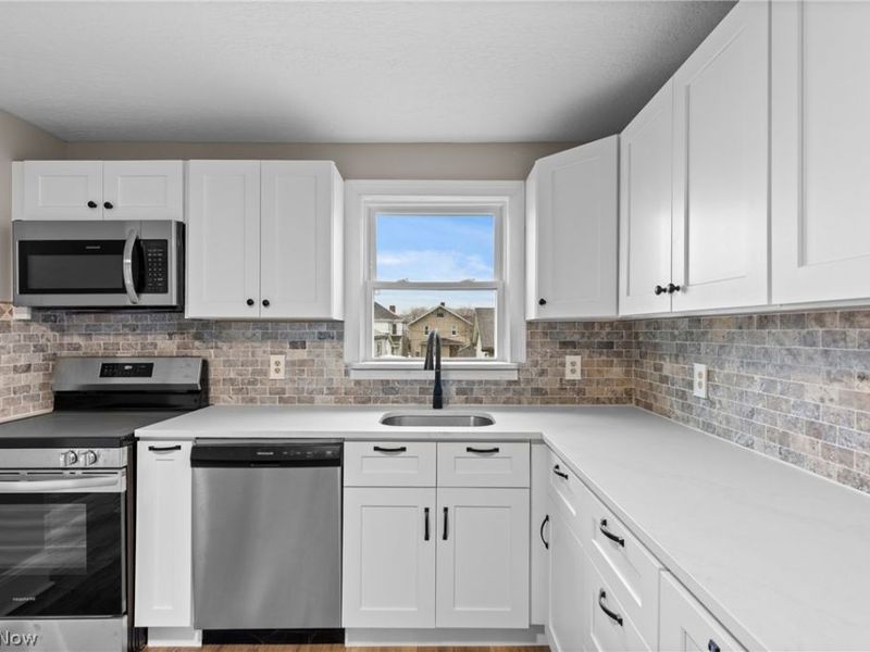 3931 Olive Avenue, Shadyside, OH 43947 Photo 12