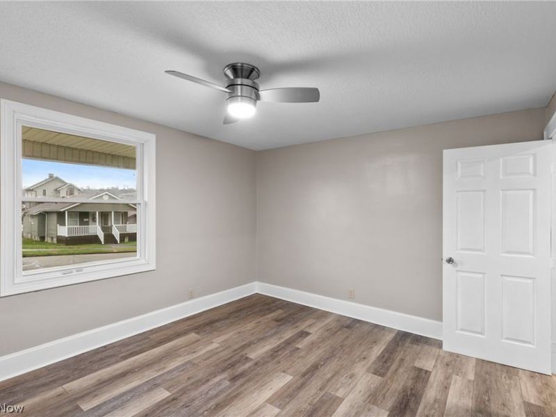 3931 Olive Avenue, Shadyside, OH 43947 Photo 17