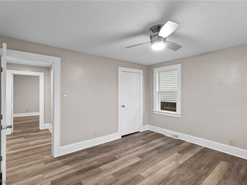 3931 Olive Avenue, Shadyside, OH 43947 Photo 18