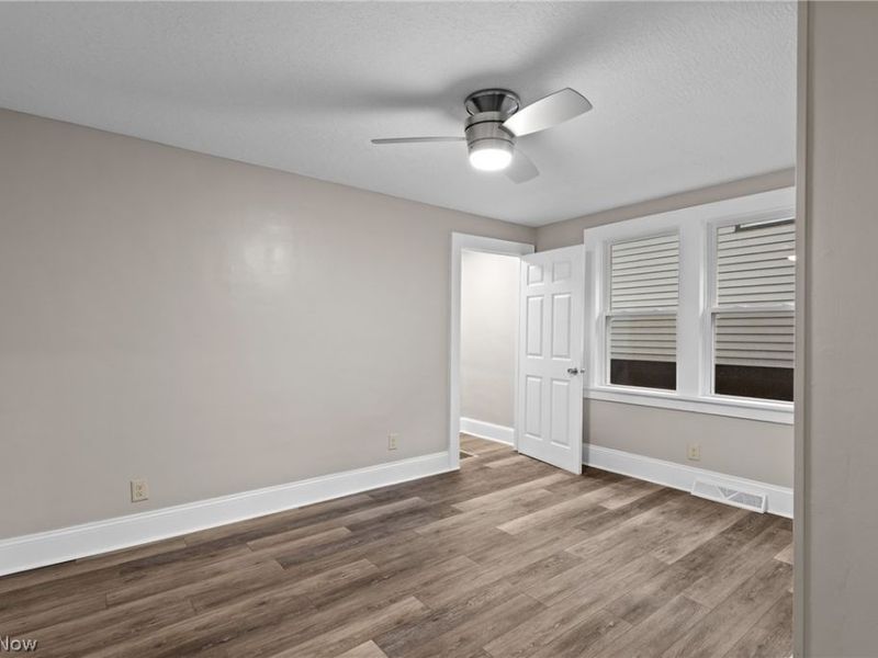 3931 Olive Avenue, Shadyside, OH 43947 Photo 21