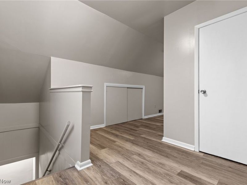 3931 Olive Avenue, Shadyside, OH 43947 Photo 22