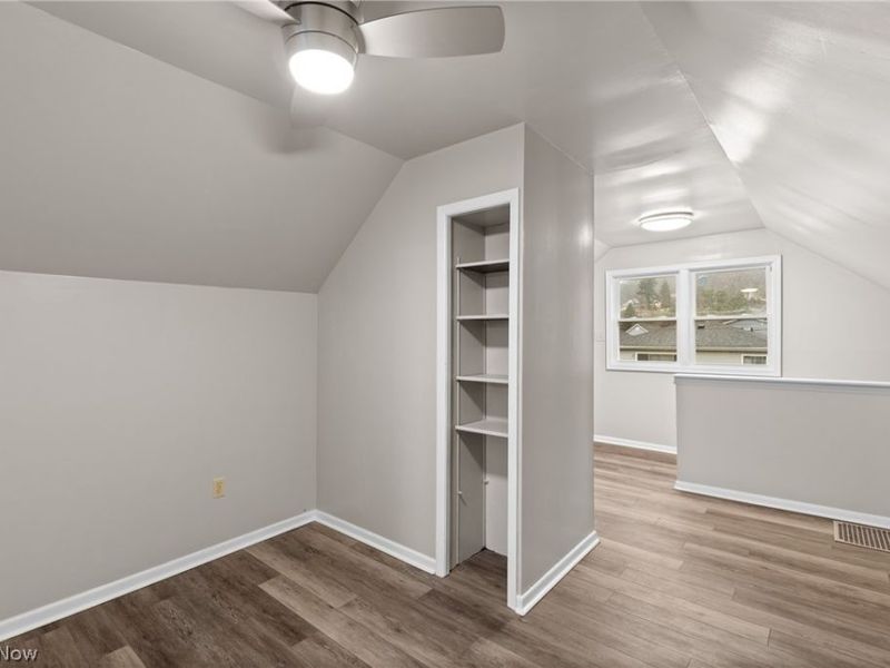 3931 Olive Avenue, Shadyside, OH 43947 Photo 24