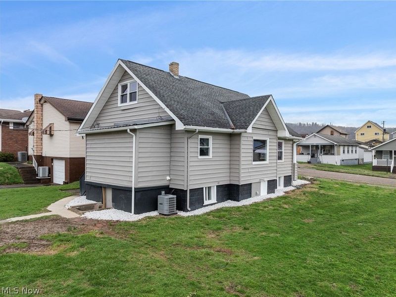 3931 Olive Avenue, Shadyside, OH 43947 Photo 35