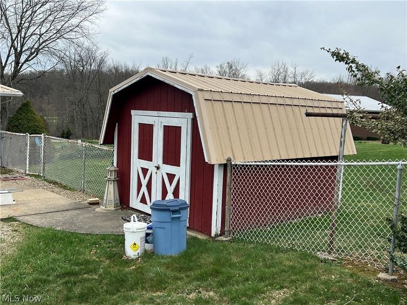 1099 Steubenville Road SE, Carrollton, OH 44615 Photo 10