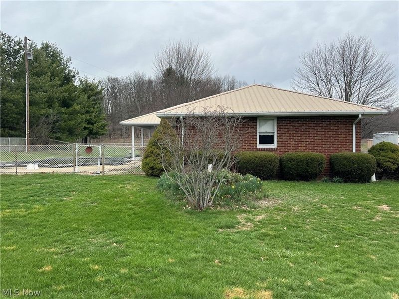 1099 Steubenville Road SE, Carrollton, OH 44615 Photo 13