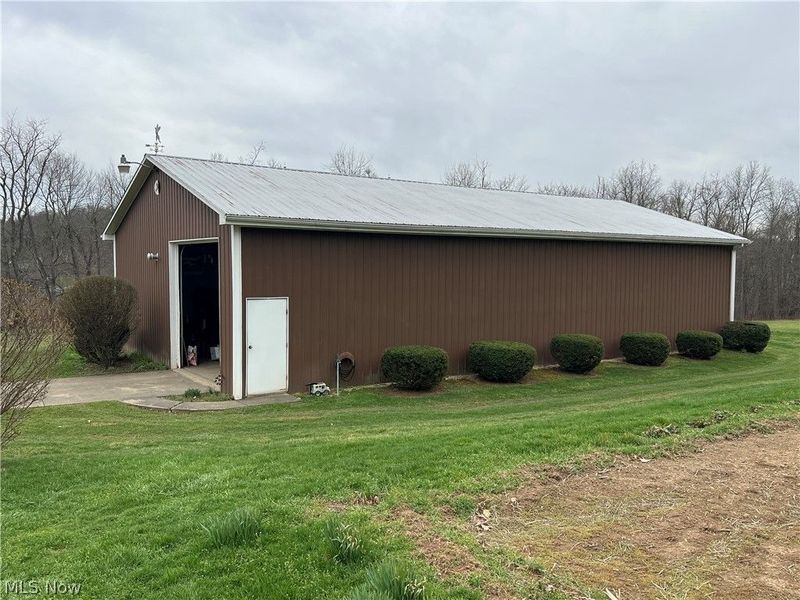 1099 Steubenville Road SE, Carrollton, OH 44615 Photo 3