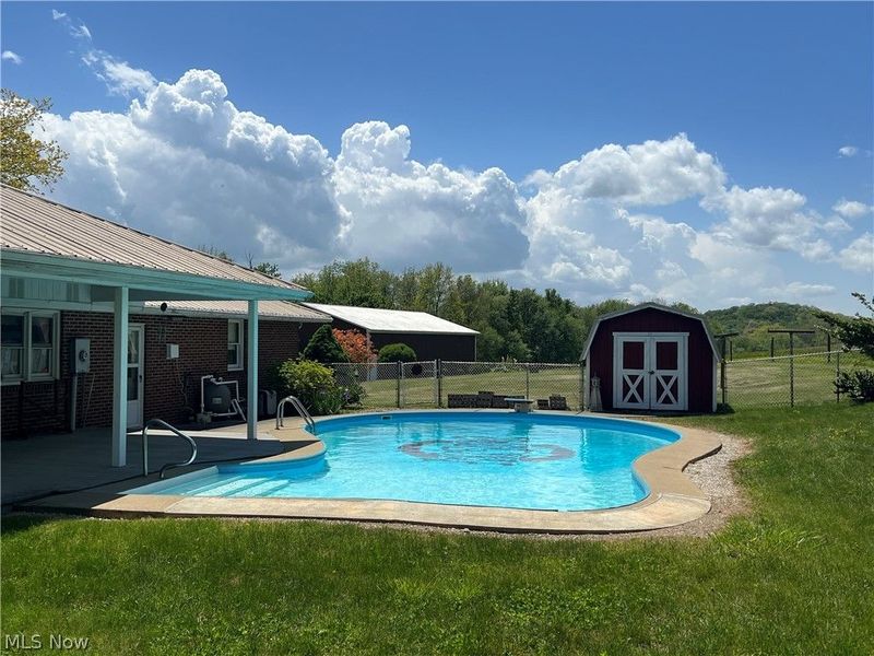 1099 Steubenville Road SE, Carrollton, OH 44615 Photo 4