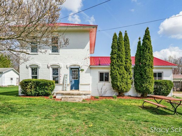 177 S Maple Street, Vermontville, MI 49096
