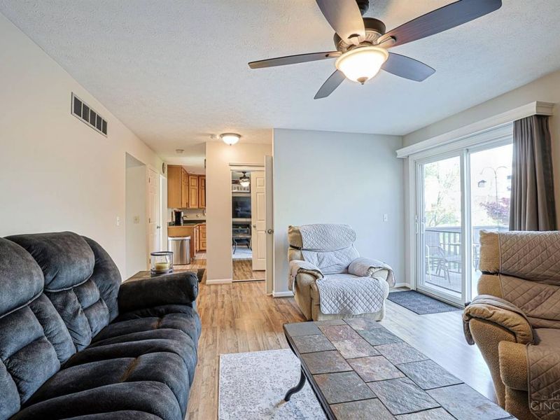 8731 Beckys Ridge Drive, Cincinnati, OH 45251 Photo 10