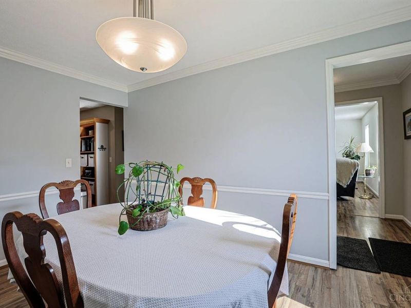 8731 Beckys Ridge Drive, Cincinnati, OH 45251 Photo 12