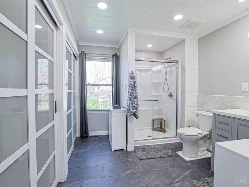 8731 Beckys Ridge Drive, Cincinnati, OH 45251 Photo 20