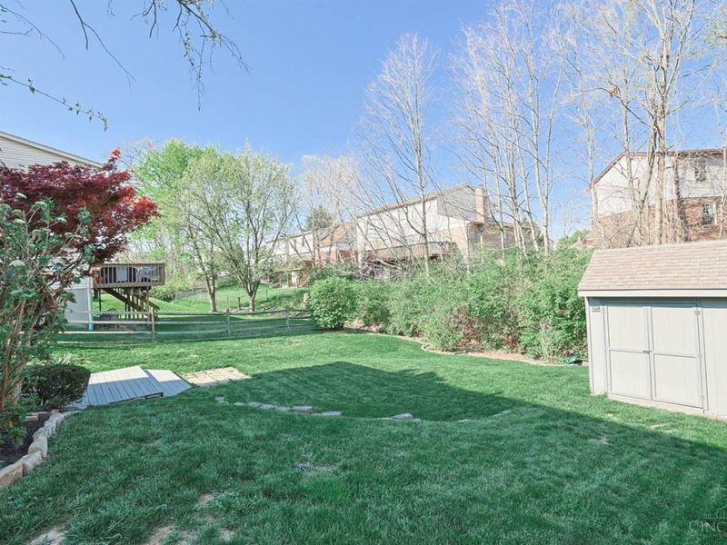 8731 Beckys Ridge Drive, Cincinnati, OH 45251 Photo 42