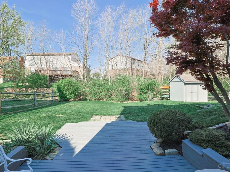8731 Beckys Ridge Drive, Cincinnati, OH 45251 Photo 46
