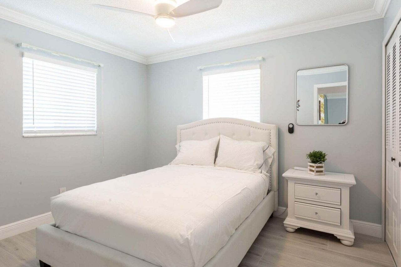 343 Balsam Street, Palm Beach Gardens, FL 33410 Photo