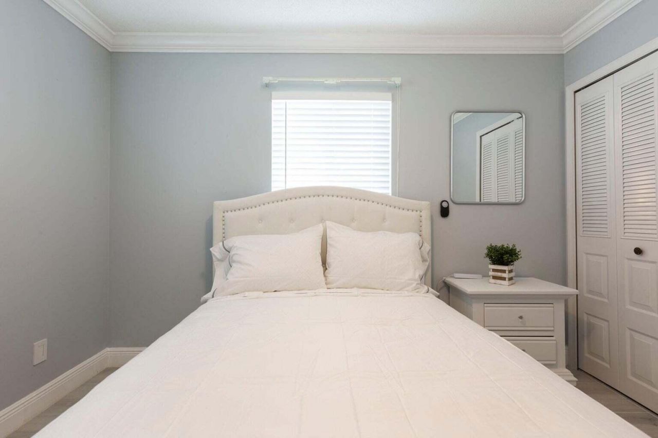 343 Balsam Street, Palm Beach Gardens, FL 33410 Photo