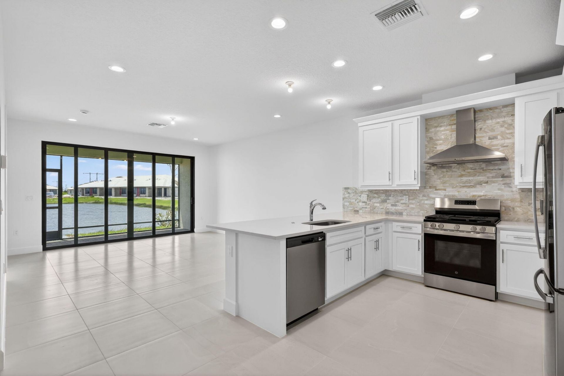 13600 SW Starkissed Lane, Port Saint Lucie, FL 34987 Photo