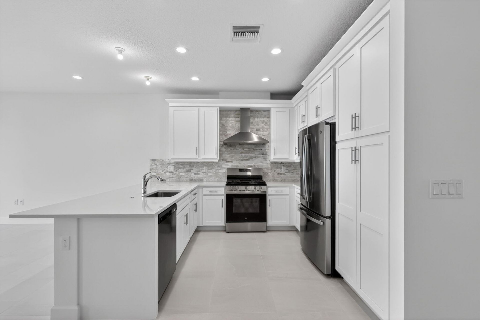 13600 SW Starkissed Lane, Port Saint Lucie, FL 34987 Photo