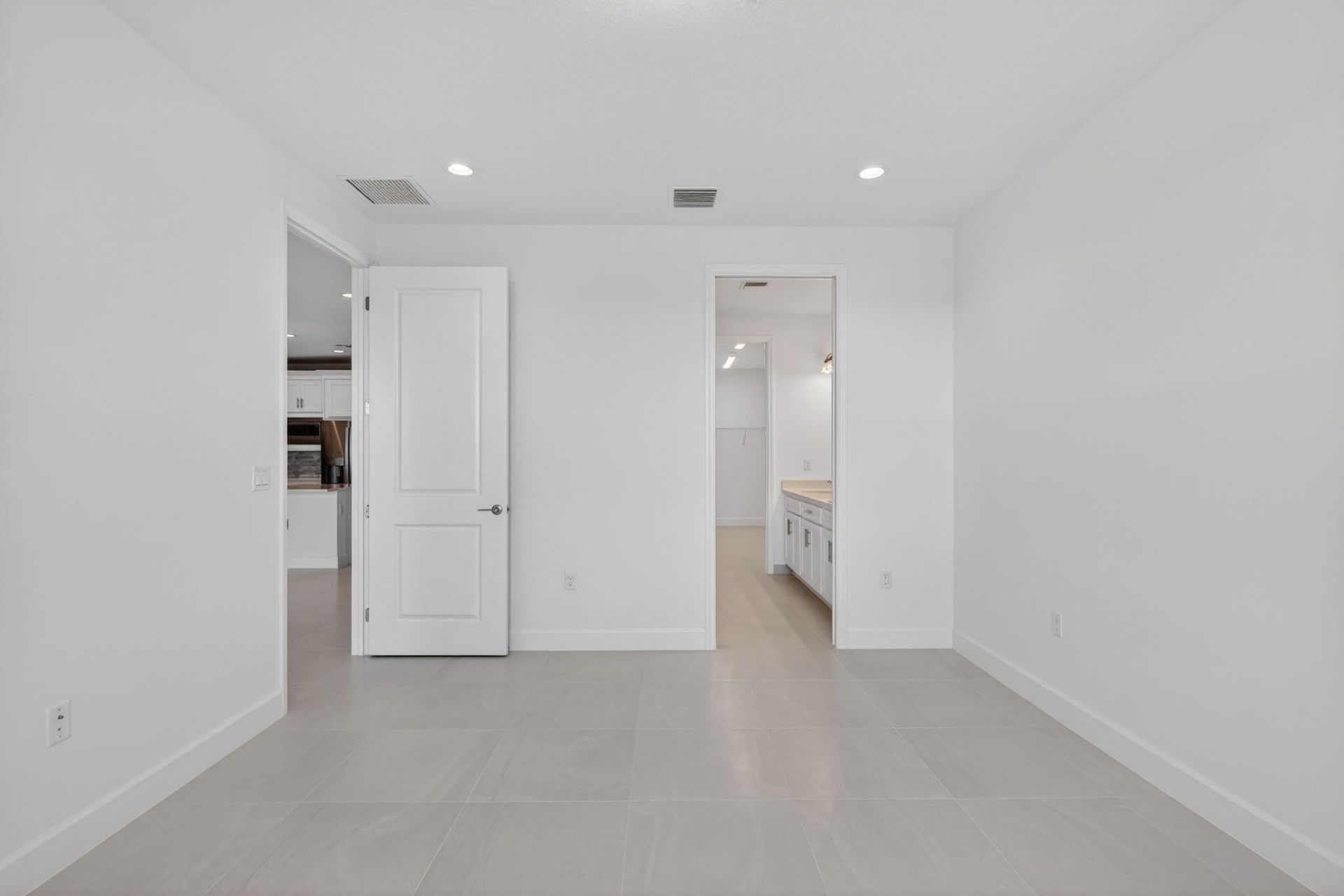 13600 SW Starkissed Lane, Port Saint Lucie, FL 34987 Photo