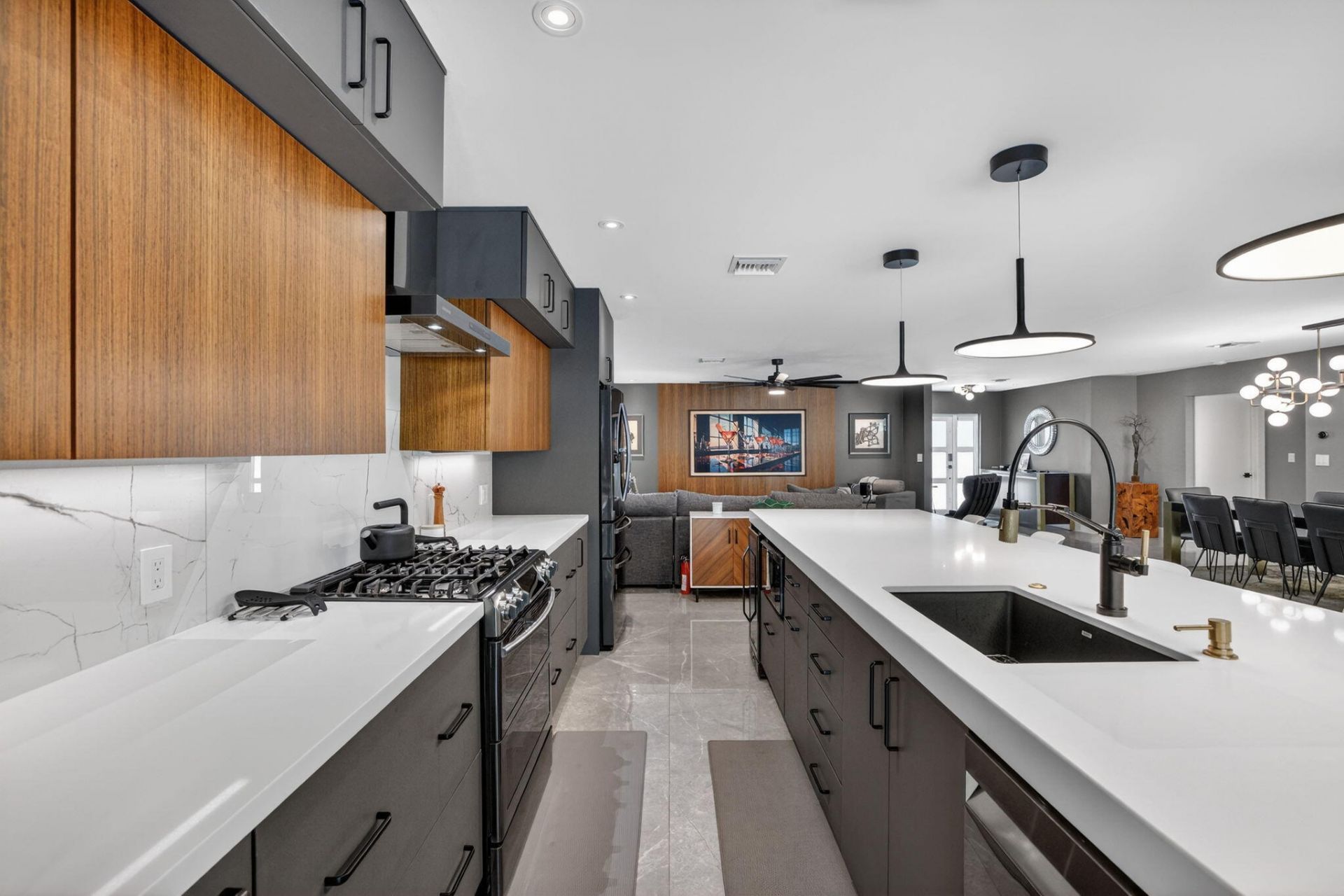 1721 NE 37th Street, Oakland Park, FL 33334 Photo