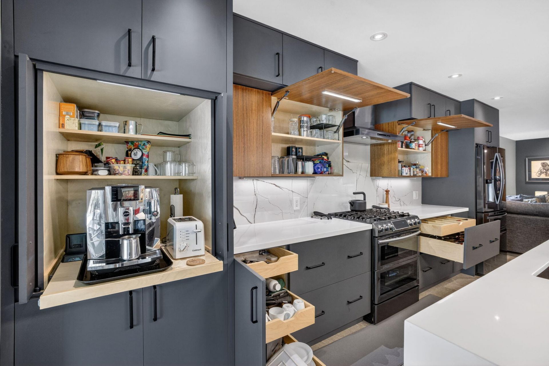 1721 NE 37th Street, Oakland Park, FL 33334 Photo