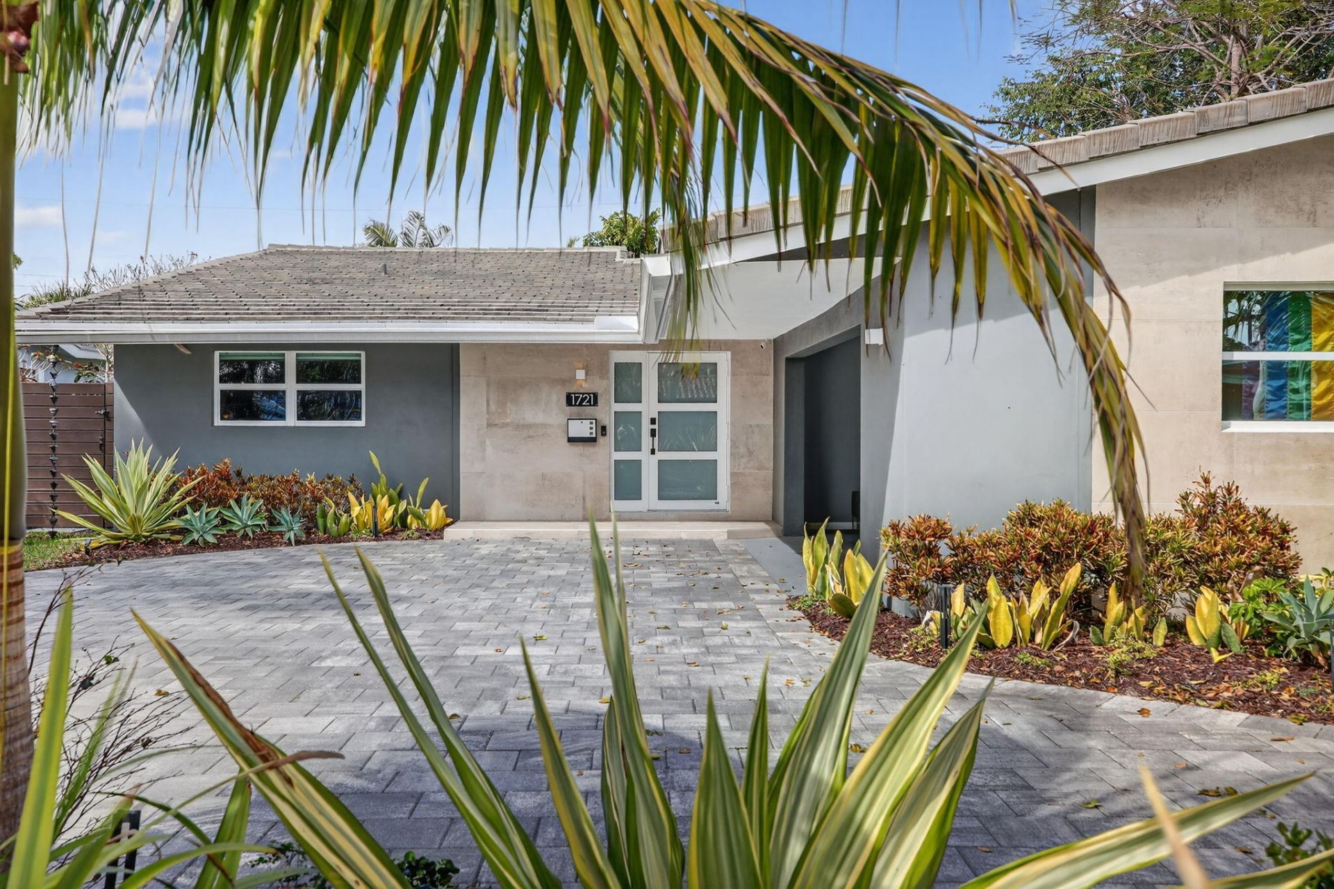 1721 NE 37th Street, Oakland Park, FL 33334 Photo