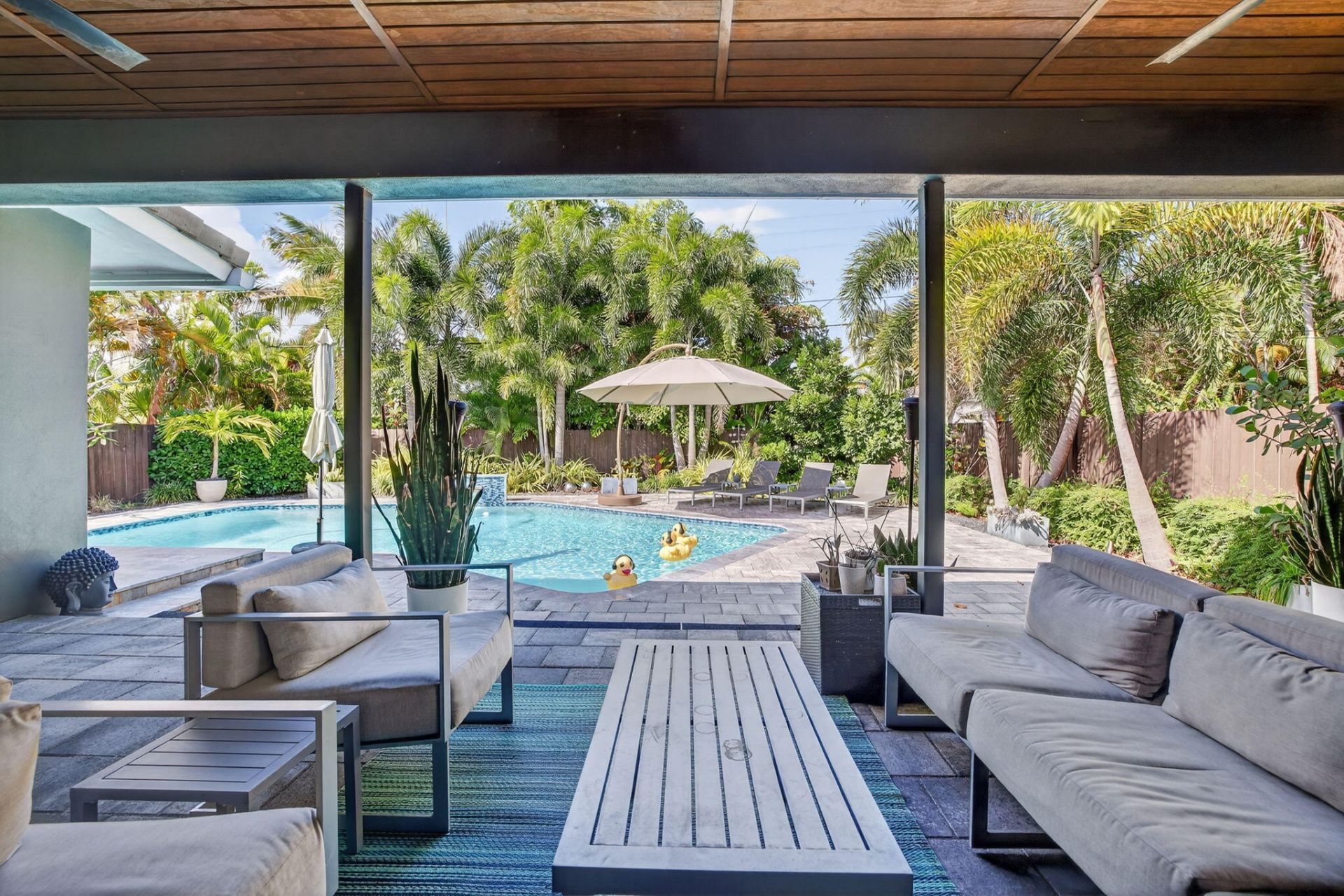 1721 NE 37th Street, Oakland Park, FL 33334 Photo