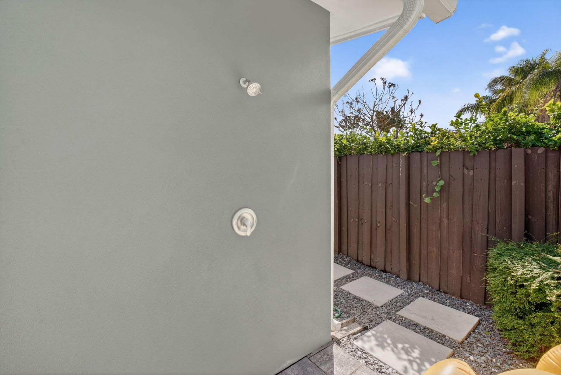 1721 NE 37th Street, Oakland Park, FL 33334 Photo