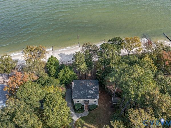 76 Cottage Place , Heathsville, VA 22473