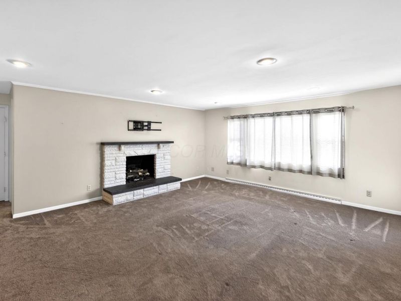 307 Harcourt Road, Mount Vernon, OH 43050 Photo 4